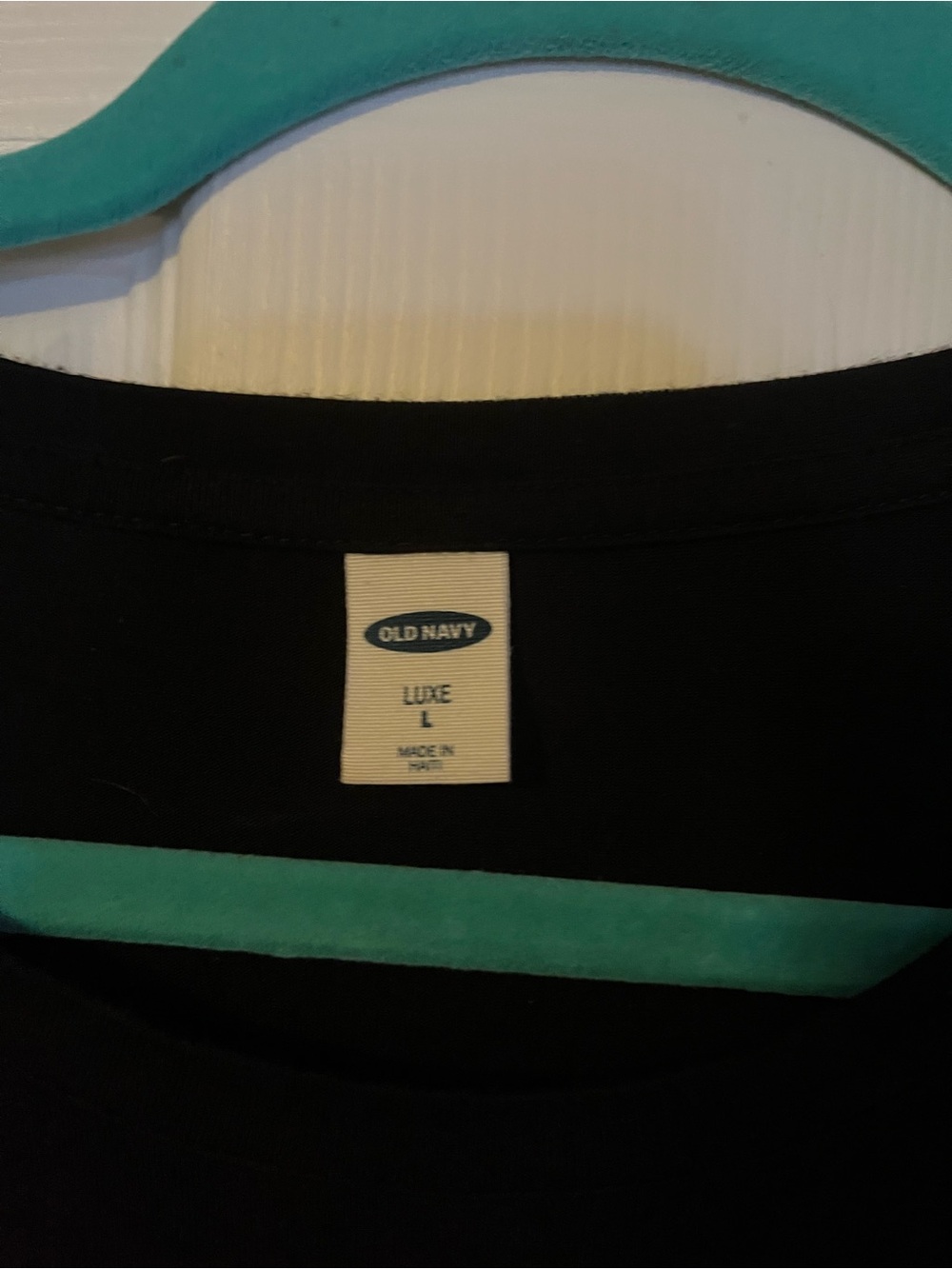 Luxe black old navy tShirt